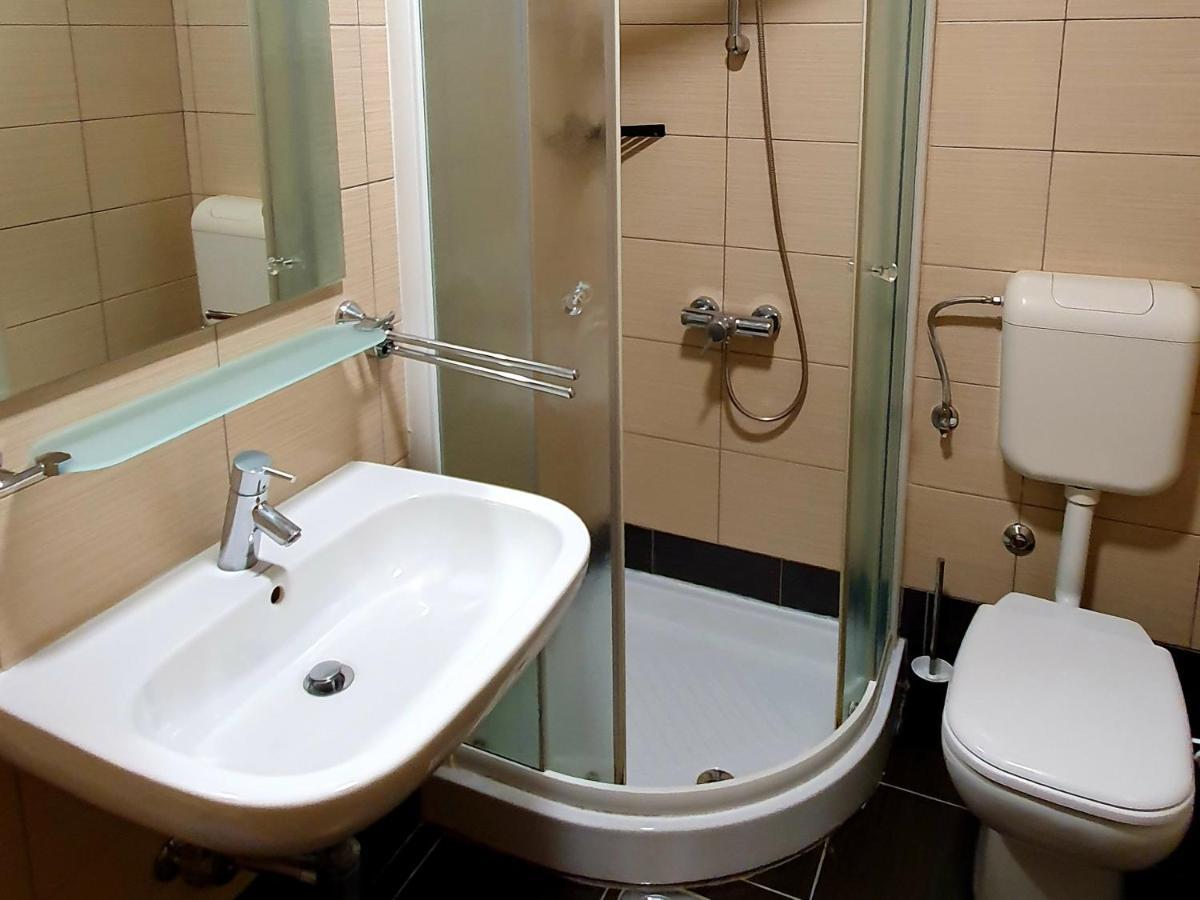 Apartments Kiwi روفينج المظهر الخارجي الصورة